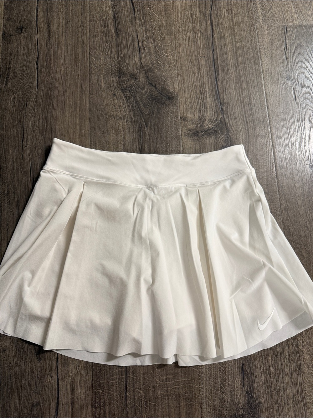 Nike White Women's Pleated Athletic Skort